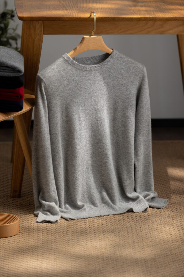 CLASSICAL RD NK MENSWEAR - Image 5