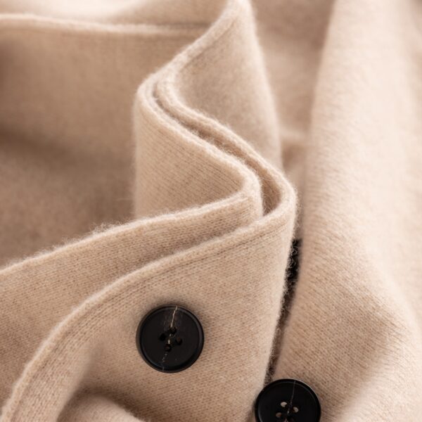 FULL NEEDLE KNITTED COAT - Image 2