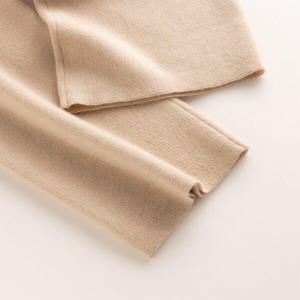 FULL NEEDLE KNITTED LOOSE PANTS - Image 3