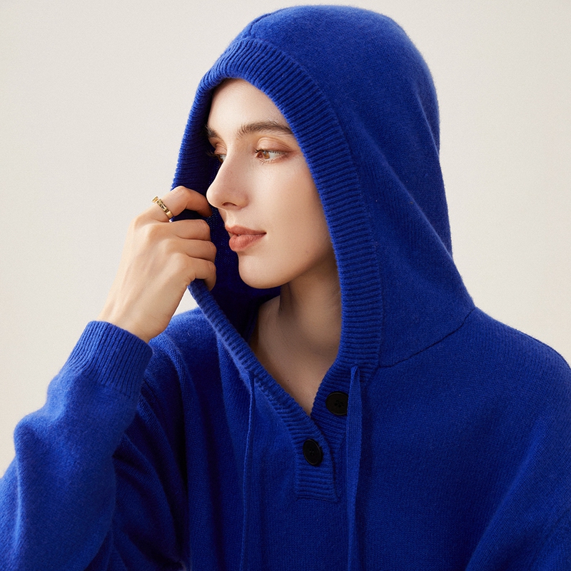 BLACK BUTTONS HOODIE