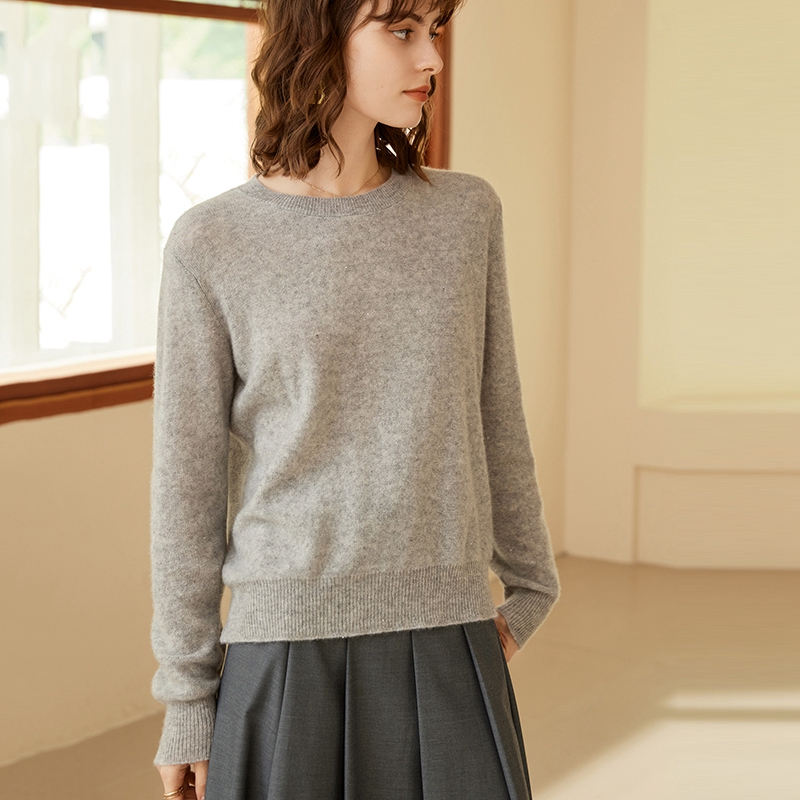CLASSICAL RD NK TOP
