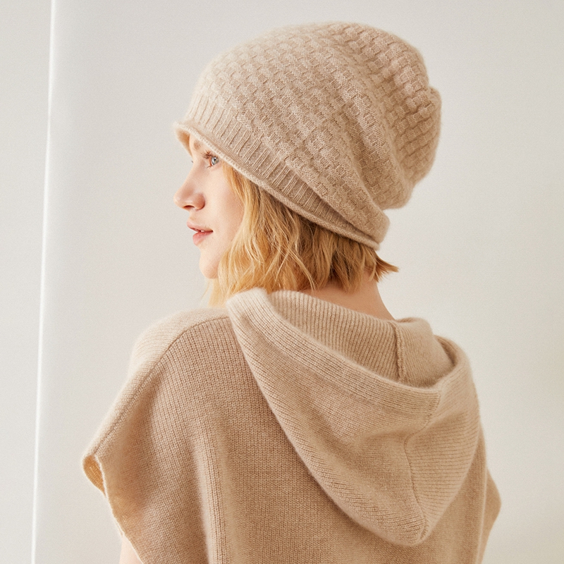 BASKET KNITTED BEANIE