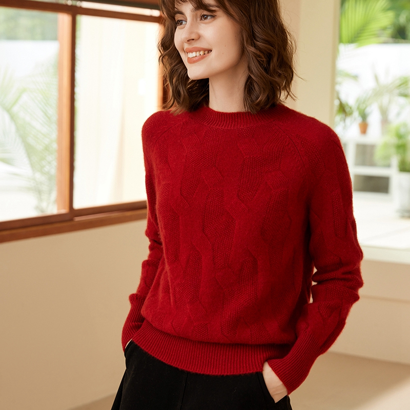 BASKET STITCH RD NK SWEATER